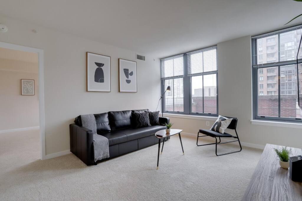 Pentagon City Comfort Modern Stay Arlington Buitenkant foto
