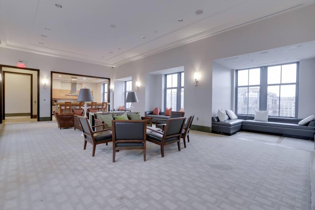 Pentagon City Comfort Modern Stay Arlington Buitenkant foto